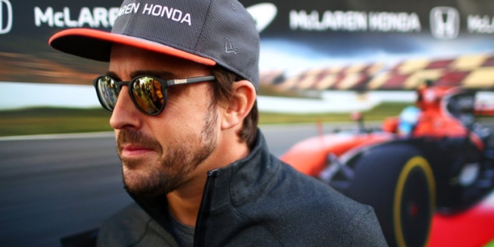 Alonso planea alternar su calendario de carreras entre F&oacute;rmula 1, Indi Car y una prueba de 24 horas al volante