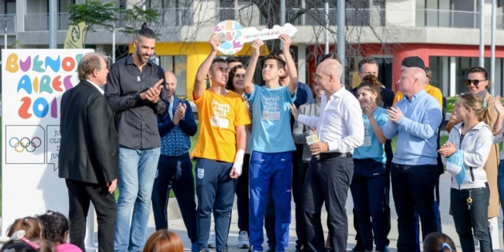Los atletas recibieron la llave de la Villa Ol&iacute;mpica de la Juventud de Buenos Aires 2018