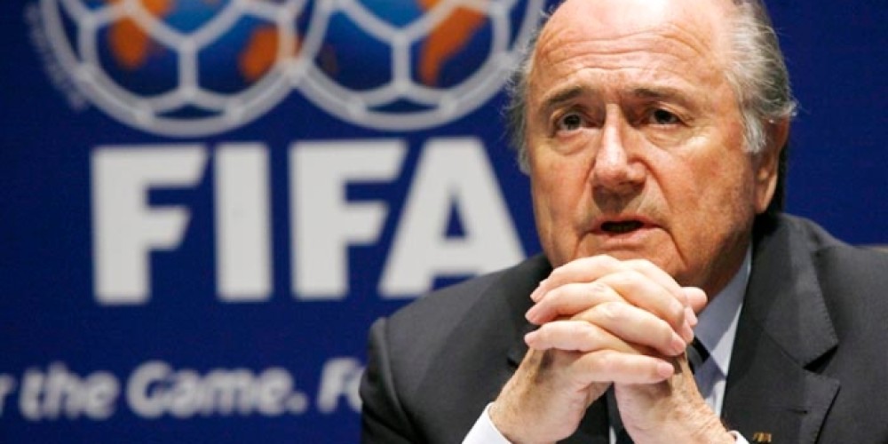 Blatter anunci&oacute; que, pese a la presi&oacute;n de los sponsors, no dejar&aacute; su cargo antes del 26 de febrero
