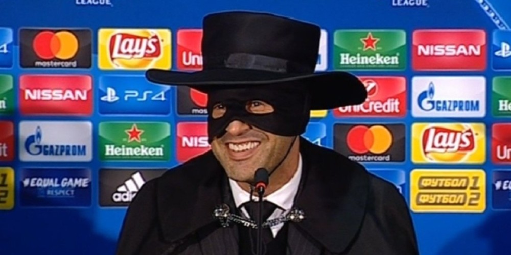 Un entrenador europeo prometi&oacute; disfrazarse de &ldquo;El Zorro&rdquo; y debi&oacute; cumplir