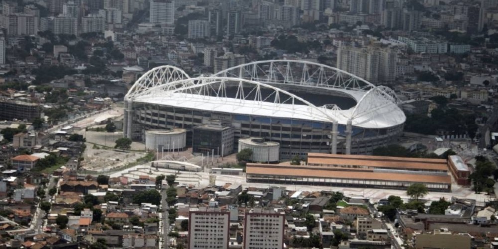 El Coi Y La Alcald A De R O Discuten Por Ver Qui N Pinta El Estadio