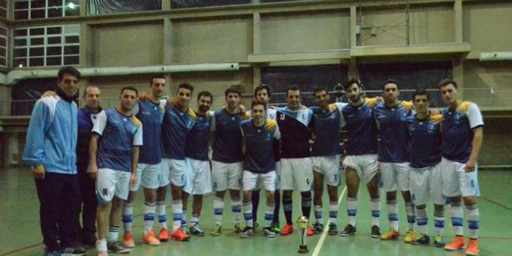 La Selecci&oacute;n universitaria de Futsal finalmente pudo viajar al Mundial tras haber sido estafados