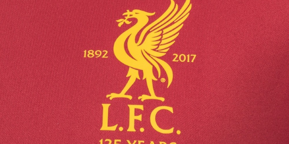China y su versi&oacute;n gen&eacute;rica de la camiseta del Liverpool por 23 euros