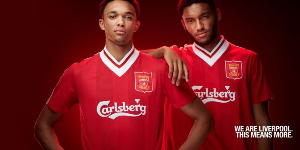Liverpool lanz&oacute; una reedici&oacute;n de las camisetas m&aacute;s importantes del club