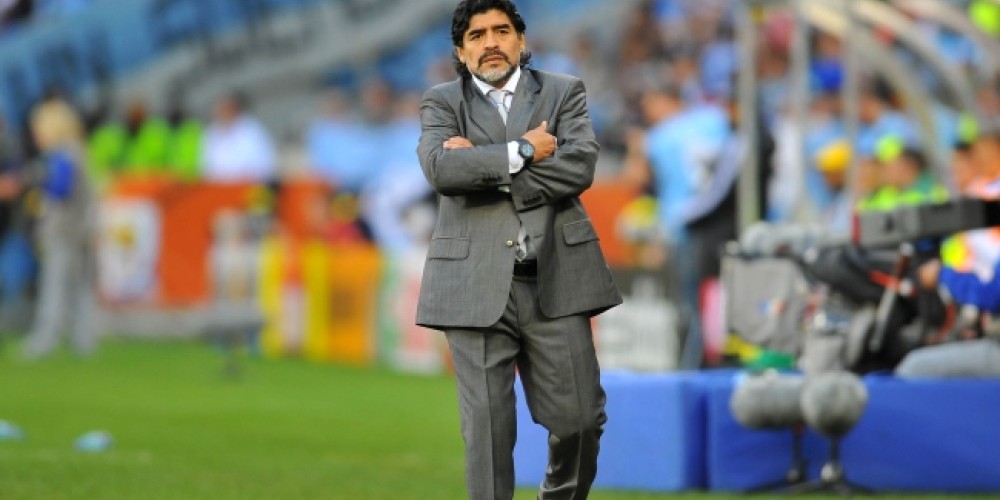 Cobreloa desestim&oacute; las recomendaciones por Maradona y lo rechaz&oacute; como su futuro director t&eacute;cnico