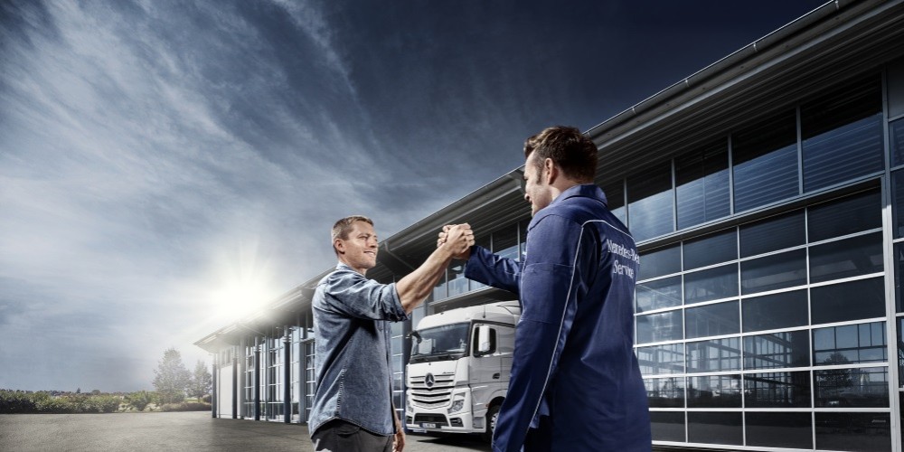 Mercedes-Benz Camiones; flotas conectadas &amp; servicios dedicados