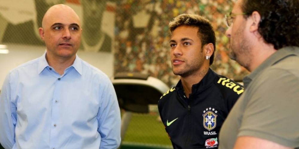 Neymar Jr. confes&oacute; el club del que es hincha en Brasil y ya se preparan activaciones comerciales al respecto