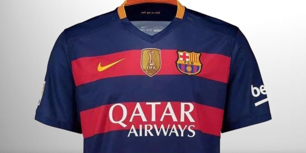 La nueva camiseta del Barcelona con el emblema de campeón del mundo