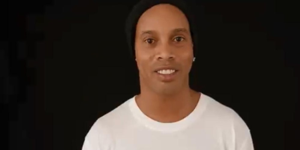 Tras su retiro, Ronaldinho revel&oacute; su futuro a trav&eacute;s de un video oficial
