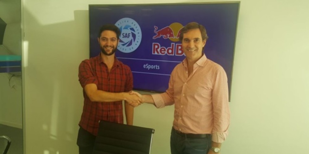 Red Bull se convirti&oacute; en sponsor de los eSports de la Superliga Argentina