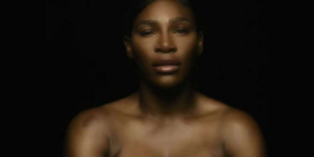 La campa&ntilde;a solidaria de Serena Williams en topless que es furor en las redes sociales