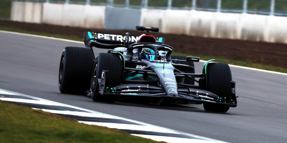 El sorprendente nuevo auto que present&oacute; Mercedes para Lewis Hamilton