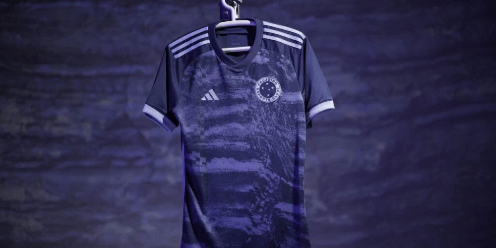 adidas y Cruzeiro presentaron el tercer uniforme para est&aacute; temporada