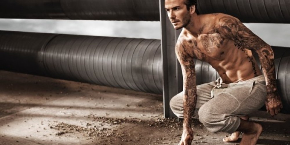 Beckham &iquest;desnudo o vestido? en el anuncio de H&amp;M para el Super Bowl