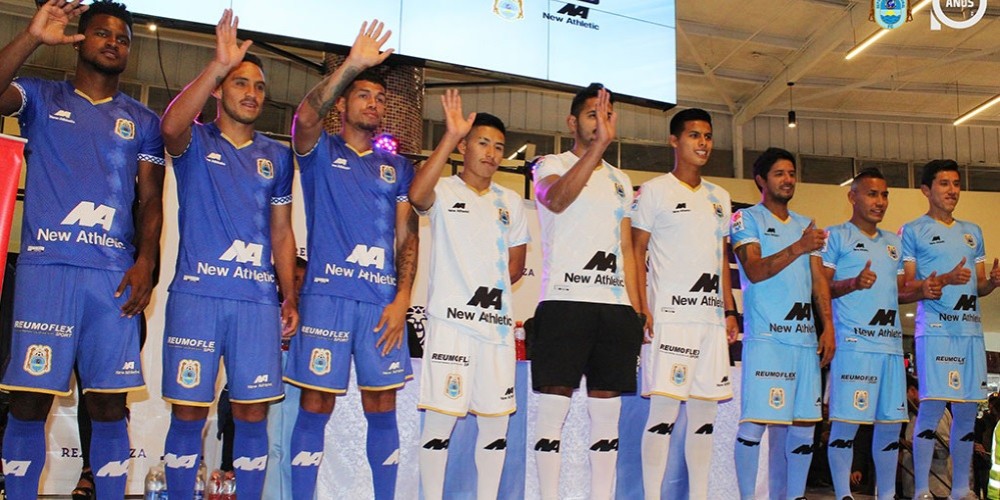 Binacional de Per&uacute; present&oacute; las camisetas con las que debutar&aacute; en la CONMEBOL Libertadores