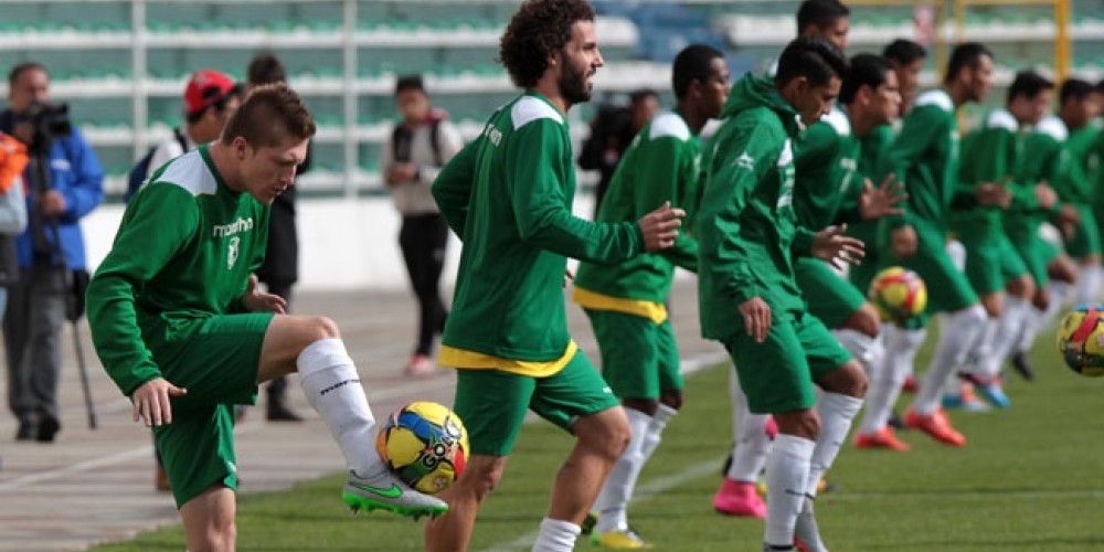 Una renuncia masiva podr&iacute;a dejar a Bolivia fuera de la Copa Am&eacute;rica Centenario