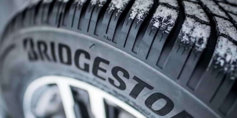 Bridgestone contin&uacute;a la revoluci&oacute;n del caucho sint&eacute;tico al obtener un subsidio para crear neum&aacute;ticos m&aacute;s sostenibles