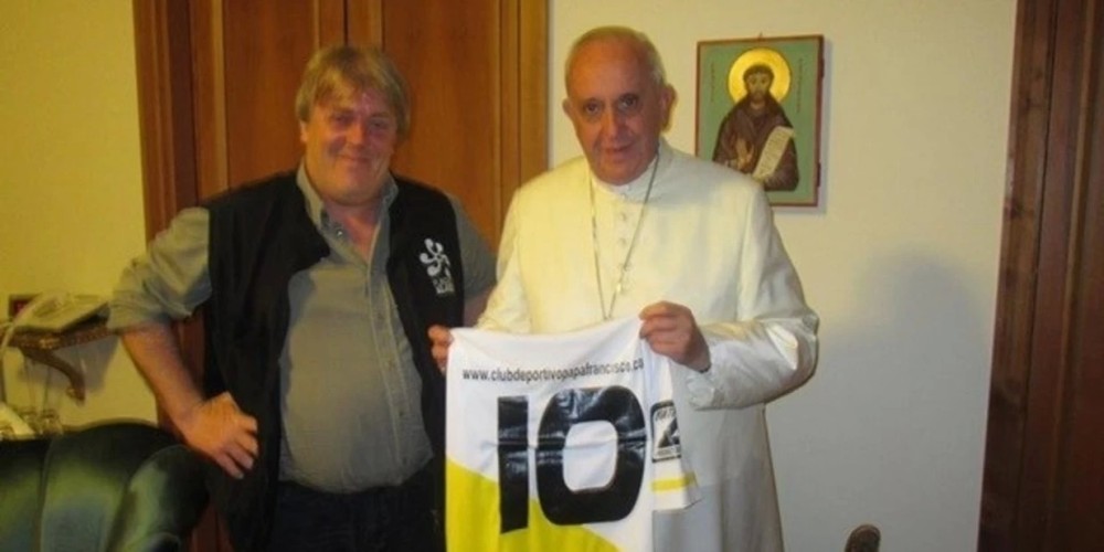 Club Social y Deportivo Papa Francisco: el club argentino que llegó hasta el Vaticano