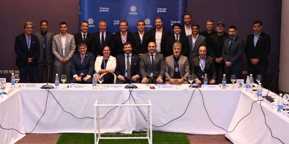 CONMEBOL se reuni&oacute; con los sindicatos de jugadores sudamericanos