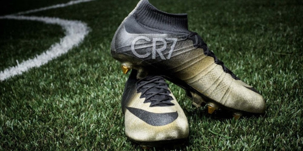 Nike homenajea a Cristiano Ronaldo con unos botines con incrustaciones de diamantes