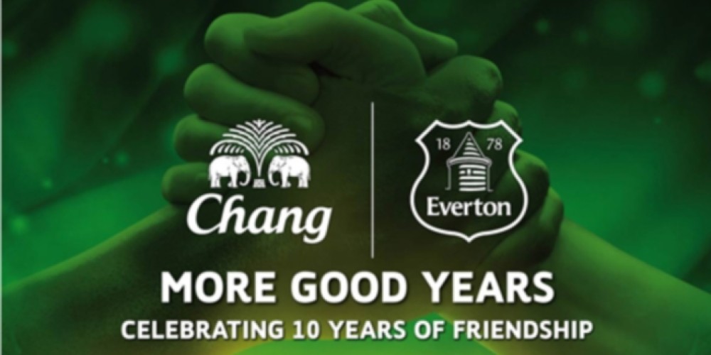 Chang continuar&aacute; como sponsor del Everton hasta 2017