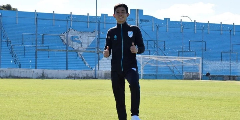 Leon Morimoto, el hawaiano que sue&ntilde;a con debutar en la Superliga Argentina