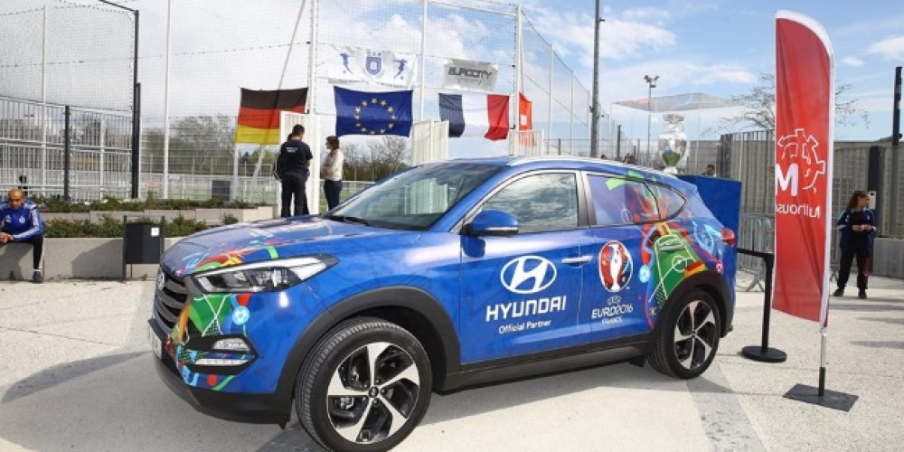 &ldquo;Los fan&aacute;ticos verdaderos primero&rdquo;; las activaciones de Hyundai en la EURO2016