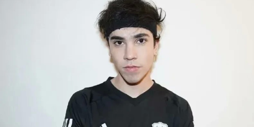 Ins&oacute;lito: Deportivo Riestra contrat&oacute; a un streamer para la Liga Profesional