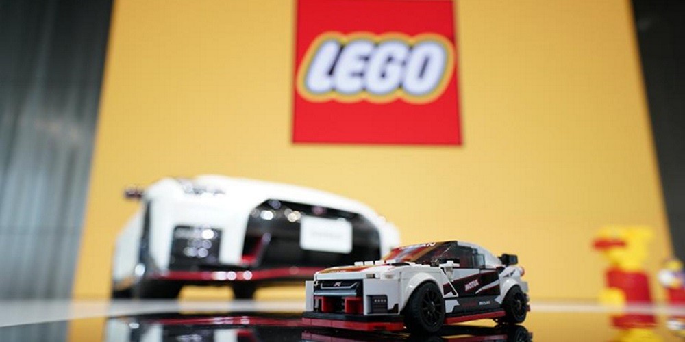 Para los fan&aacute;ticos de los autos, LEGO le da vida al emblem&aacute;tico Nissan GT-R NISMO