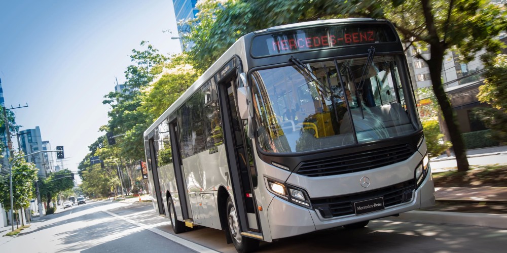 Mercedes-Benz Compa&ntilde;&iacute;a Financiera y Banco Galicia firman un acuerdo para impulsar la financiaci&oacute;n de Buses