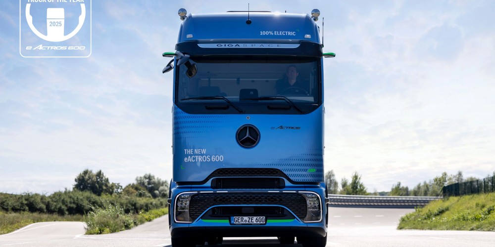 Mercedes-Benz eActros 600 es el &quot;Cami&oacute;n Internacional del A&ntilde;o 2025&quot; El premio m&aacute;s importante del sector fue entregado por d&eacute;cima vez a Mercedes-Benz Trucks.