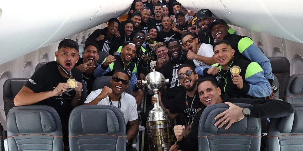 &iquest;Por qu&eacute; motivo Botafogo podr&iacute;a desarmar su plantel luego de ser campe&oacute;n de Am&eacute;rica?