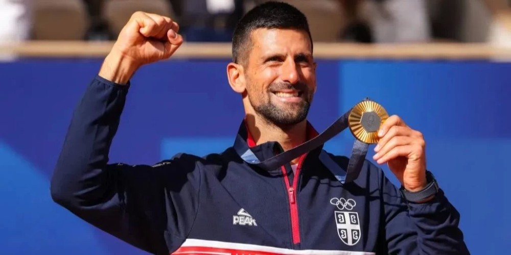 &iquest;Qu&eacute; hizo Djokovic con su premio por haber ganado la medalla de oro en Par&iacute;s 2024?