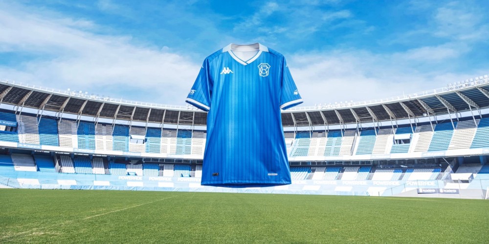 Racing lanz&oacute; su nueva camiseta alternativa