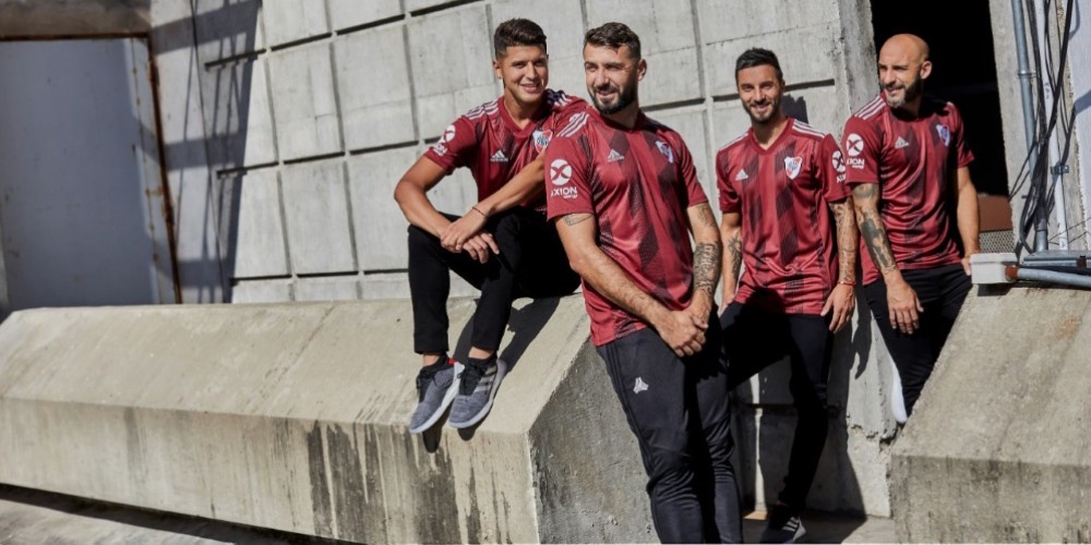 River homenajea al Torino de Italia con su nueva camiseta alternativa
