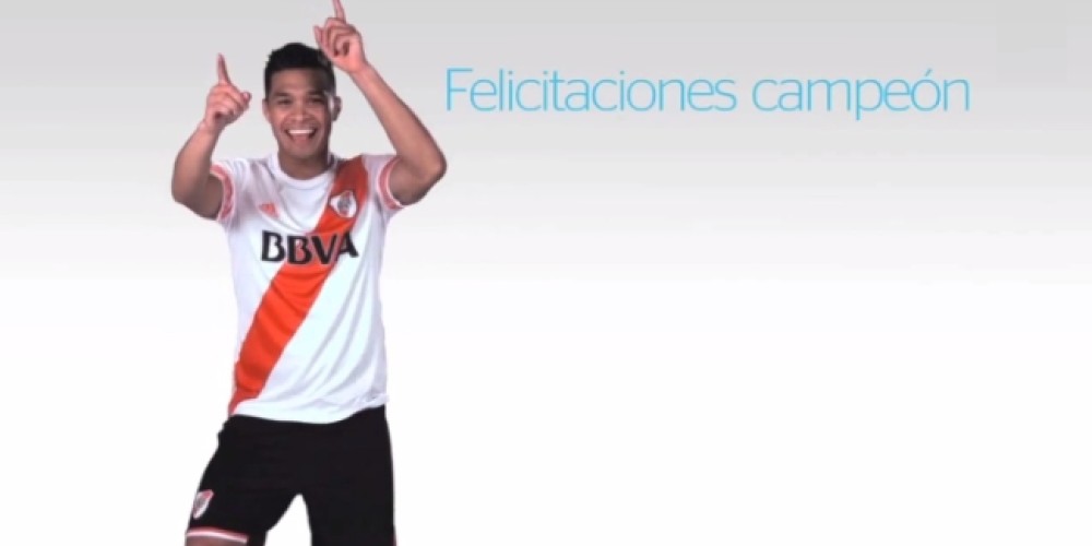 Teo Guti&eacute;rrez baila en el video de BBVA Franc&eacute;s por River campe&oacute;n