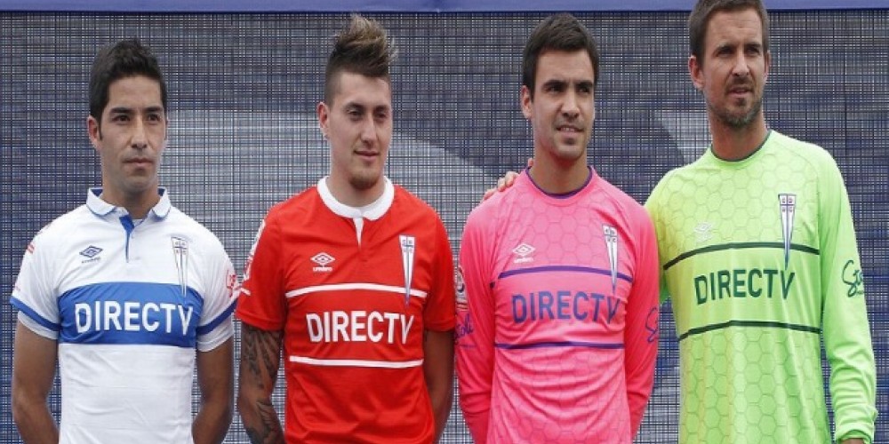 La U Cat&oacute;lica present&oacute; todas sus camisetas para el 2016