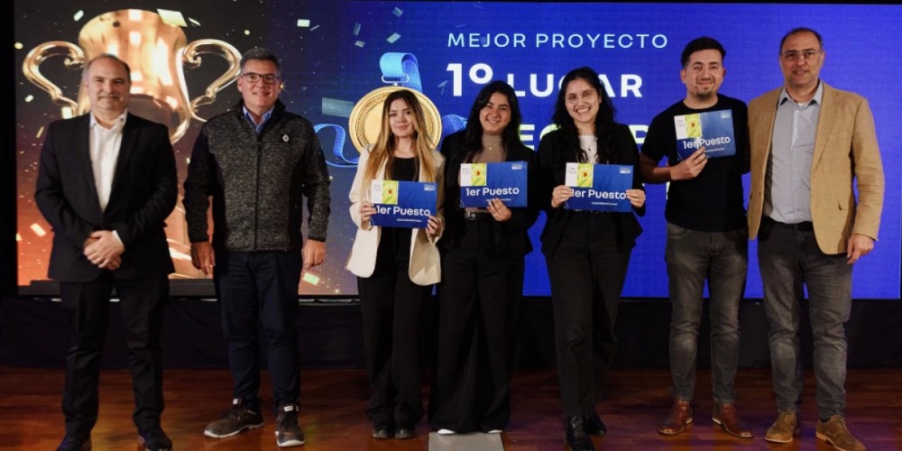 Universidad Tecnol&oacute;gica Nacional de C&oacute;rdoba: Ganadora de la 1&deg;  edici&oacute;n del Renault Transformation Day en Argentina