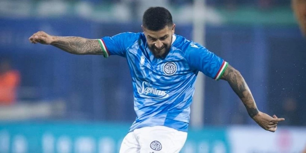 Vélez y Macron presentaron su tercera camiseta para esta temporada