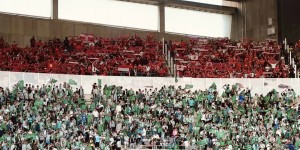 Sevilla devolverá el costo de las entradas a sus hinchas que fueron al derbi