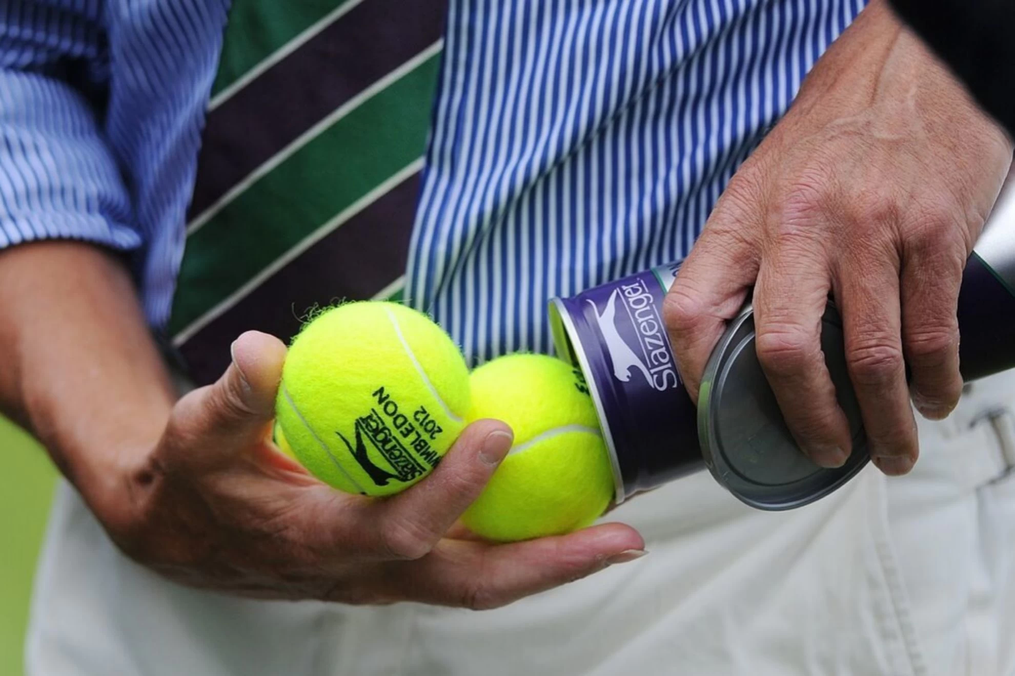 Así vende Wimbledon las 55.000 pelotas usadas en el torneo para impulsar  causas benéficas